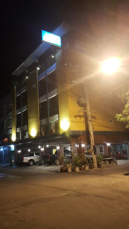 Boss House Vandrerhjem Nakhon Si Thammarat Eksteriør bilde